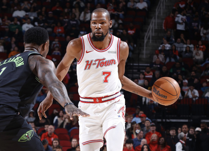 PG-18中5+三分8中1！杜兰特18+6+8复仇鹈鹕 超德克升历史总分第6|火箭|凯文·杜兰特|史密斯|德克·诺维茨基|投篮_新浪体育_新浪新闻